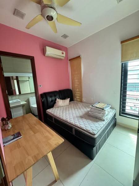 Rumah Teres 2-Tingkat untuk Disewa di Bandar Kinrara (Selangor) - Vincent Chin - Bedroom - PropertyGuru.com.my