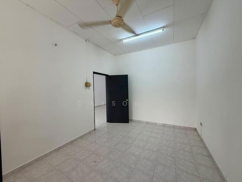 1-storey Terraced House for Sale in Taman Daya (Johor Bahru) - Carson . - Interior - PropertyGuru.com.my