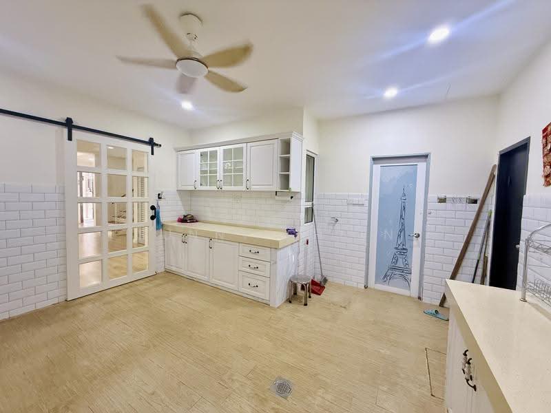 Rumah Teres 2-Tingkat untuk Dijual di Sering Ukay (Ampang) - Sunny Chien - Kitchen - PropertyGuru.com.my