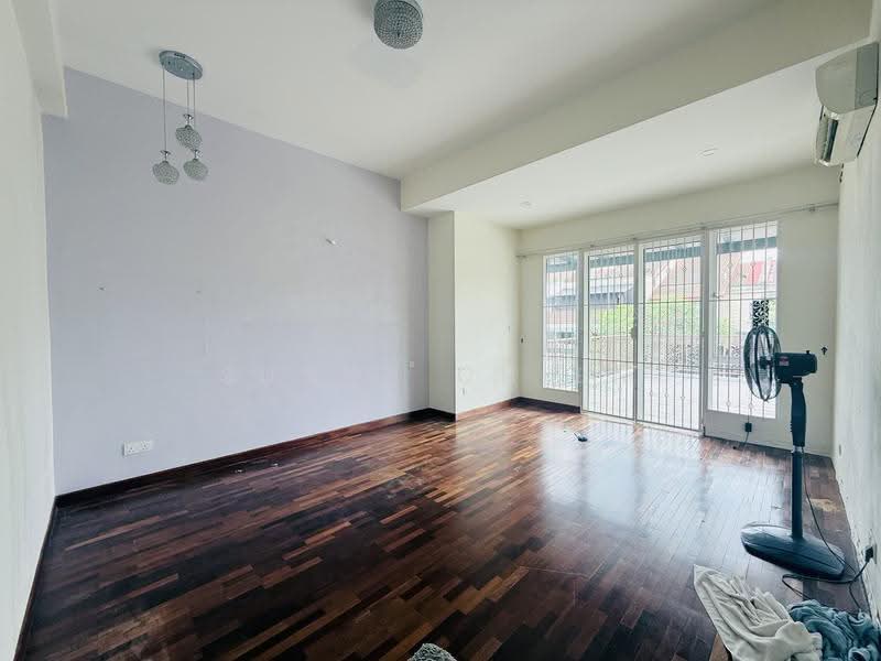 Rumah Teres 2-Tingkat untuk Dijual di Sering Ukay (Ampang) - Sunny Chien - Living Room - PropertyGuru.com.my