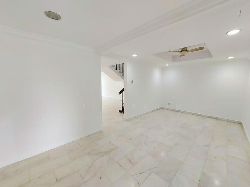 Rumah Teres 2-Tingkat untuk Dijual di Taman Dato Ahmad Razali (Ampang) - Azli Ibrahim - Living Room - PropertyGuru.com.my