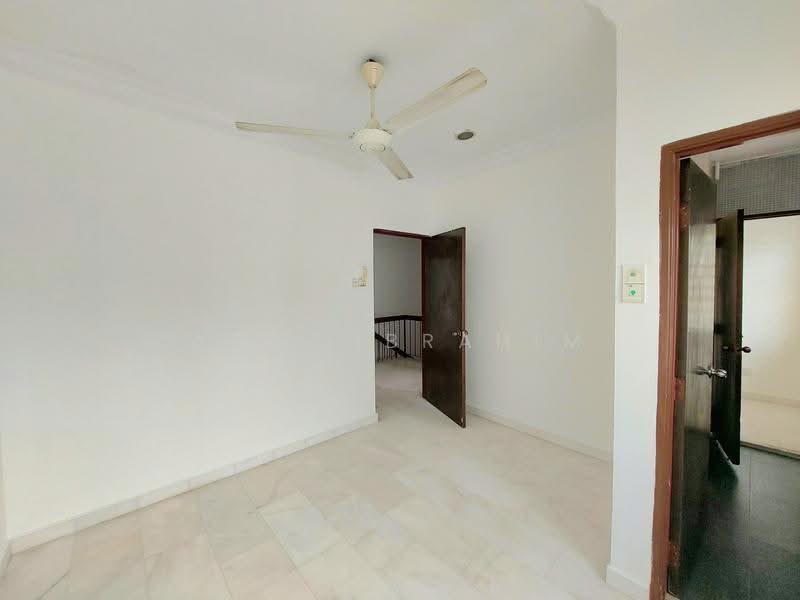 Rumah Teres 2-Tingkat untuk Dijual di Taman Dato Ahmad Razali (Ampang) - Azli Ibrahim - Interior - PropertyGuru.com.my