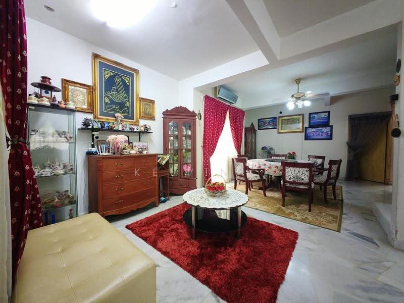 Bungalow House untuk Dijual di Bandar Country Homes (Rawang) - Kelvin . - Living Room - PropertyGuru.com.my