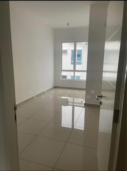 2-storey Terraced House for Sale in Bandar Sri Sendayan (Negeri Sembilan) - Surendran Karapiah - Interior - PropertyGuru.com.my