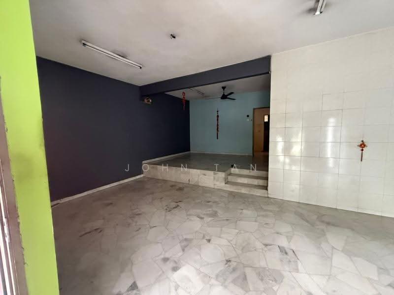 2-storey Terraced House for Sale in Bandar Menjalara (Kuala Lumpur) - John Tan - Living Room - PropertyGuru.com.my