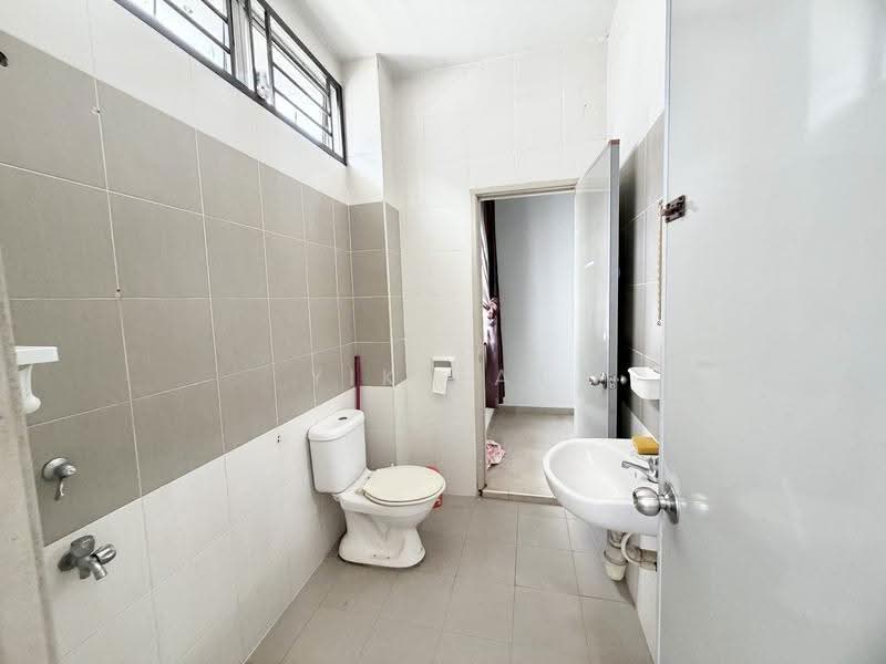 Rumah Teres 2-Tingkat untuk Dijual di Nusa Sentral (Iskandar Puteri (Nusajaya)) - Yik Tat - Bathroom - PropertyGuru.com.my