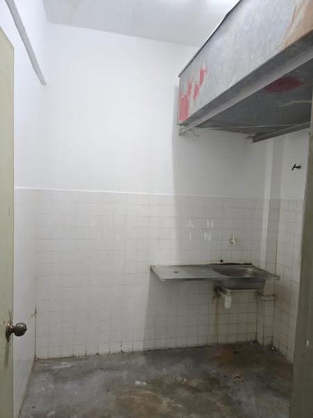 Pejabat untuk Disewa di Sungai Besi (Kuala Lumpur) - Kok Wah Captain - Kitchen - PropertyGuru.com.my