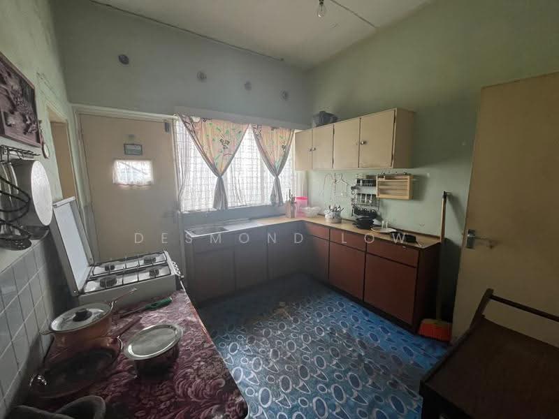 Semi-Detached House for Sale in Pearl Hill (Tanjung Bungah) - Desmond Low - Kitchen - PropertyGuru.com.my