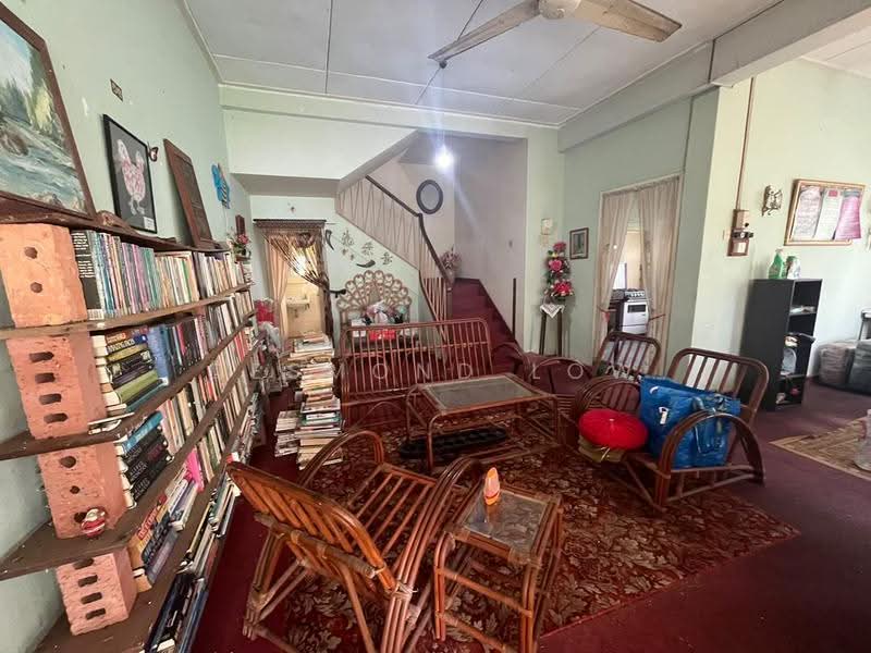 Semi-Detached House for Sale in Pearl Hill (Tanjung Bungah) - Desmond Low - Living Room - PropertyGuru.com.my