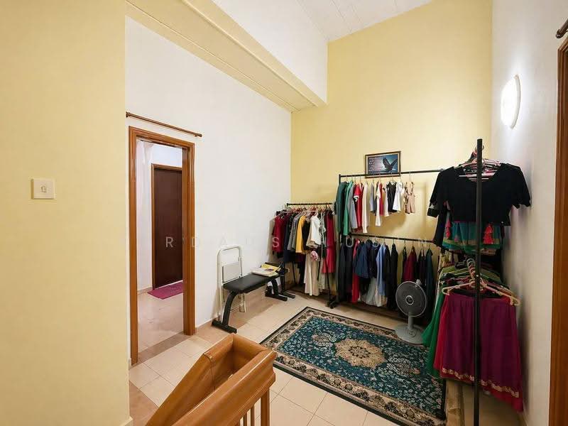 2-storey Terraced House for Sale in Taman Wangsa Melawati (Setapak) - Firdaus Husin - Corridor - PropertyGuru.com.my