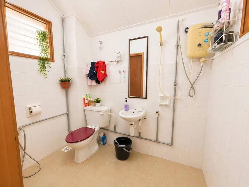 2-storey Terraced House for Sale in Taman Wangsa Melawati (Setapak) - Firdaus Husin - Bathroom - PropertyGuru.com.my