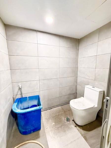 2.5-storey Terraced House for Sale in PJS6 (Petaling Jaya) - Mala Palanisamy - Bathroom - PropertyGuru.com.my