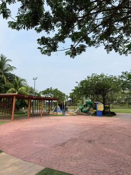 Rumah Teres 2-Tingkat untuk Dijual di Semenyih (Selangor) - Hugo Chong - Exterior - PropertyGuru.com.my