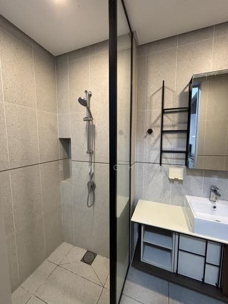 Service Residence for Rent at Millerz Square Serviced Residence - Sam Chew - Bathroom - PropertyGuru.com.my