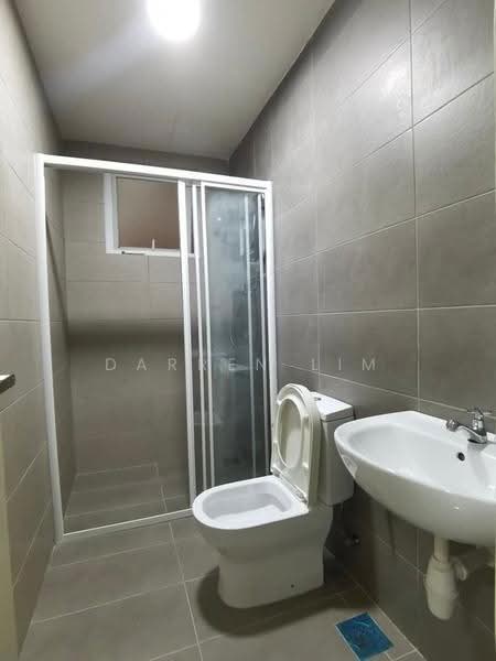 Condominium for Rent at Mutiara Ville - Darren Lim - Bathroom - PropertyGuru.com.my