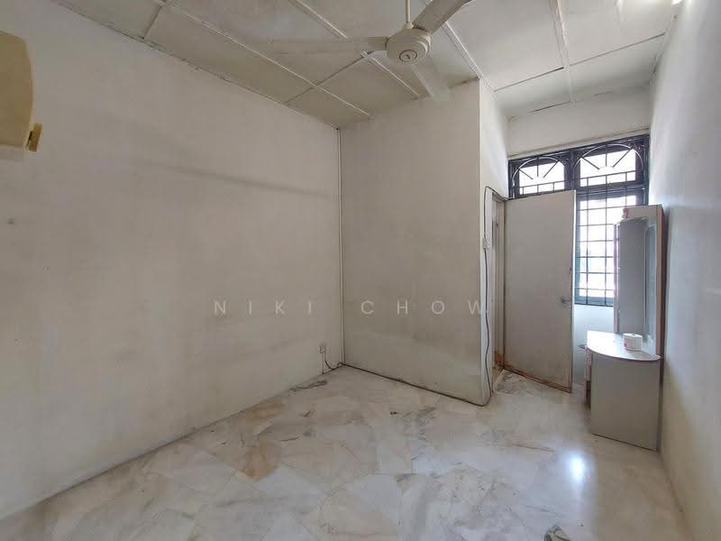 Rumah Bandar untuk Dijual di Taman Bukit Teratai (Ampang) - Niki Chow - Interior - PropertyGuru.com.my