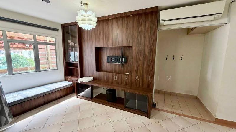 Condominium for Sale at Perdana Exclusive - Azli Ibrahim - Living Room - PropertyGuru.com.my