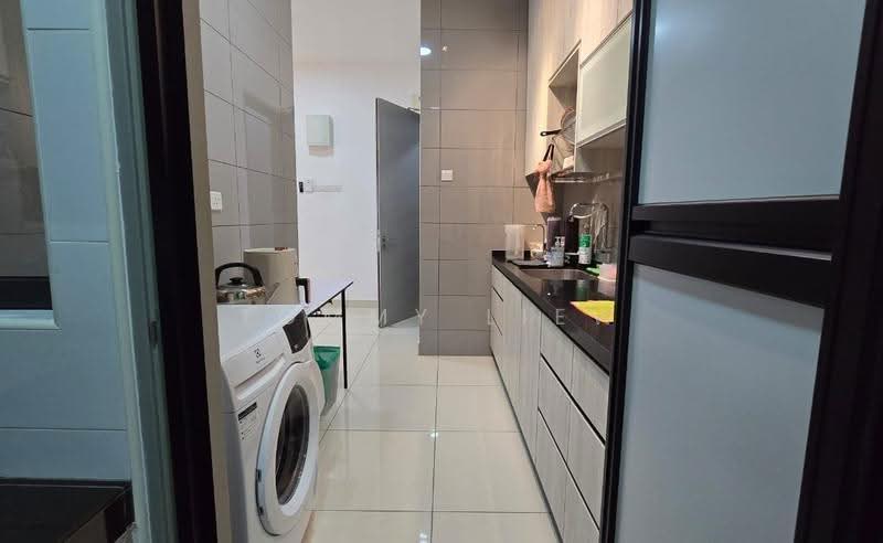 Kondominium untuk Dijual di Legend Heights - Tommy Liew - Kitchen - PropertyGuru.com.my