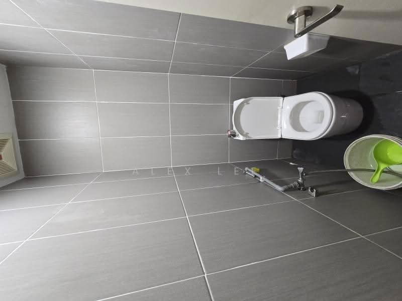Warehouse for Sale in Kapar (Selangor) - Alex Lee - Bathroom - PropertyGuru.com.my