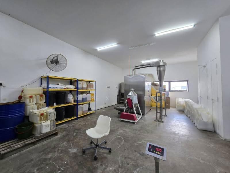 Warehouse for Sale in Kapar (Selangor) - Alex Lee - Interior - PropertyGuru.com.my