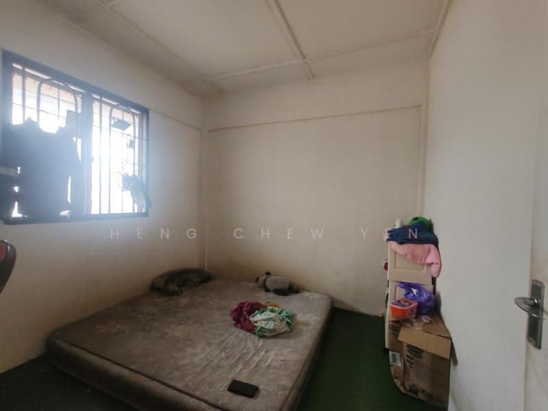 Flat for Sale at Flat Taman Ungku Tun Aminah - Heng Chew Yen - PropertyGuru.com.my