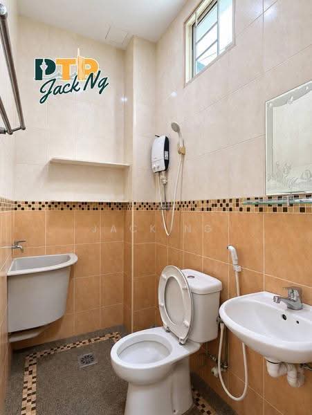 Rumah Teres 2-Tingkat untuk Disewa di Taman Segar Indah (Butterworth) - Jack Ng - Bathroom - PropertyGuru.com.my