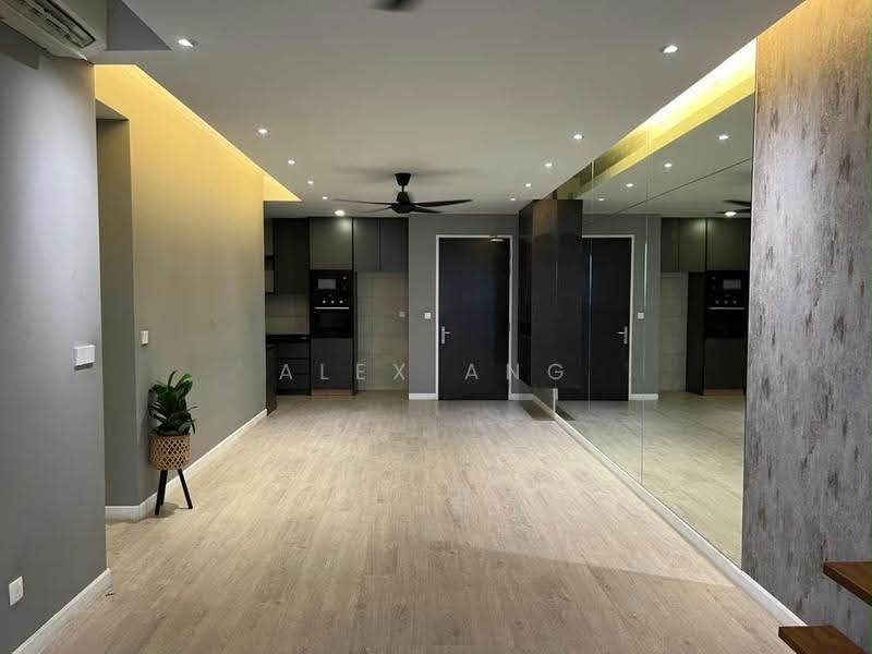 Kediaman Servis untuk Disewa di Sky Meridien - Alex Ang - Living Room - PropertyGuru.com.my