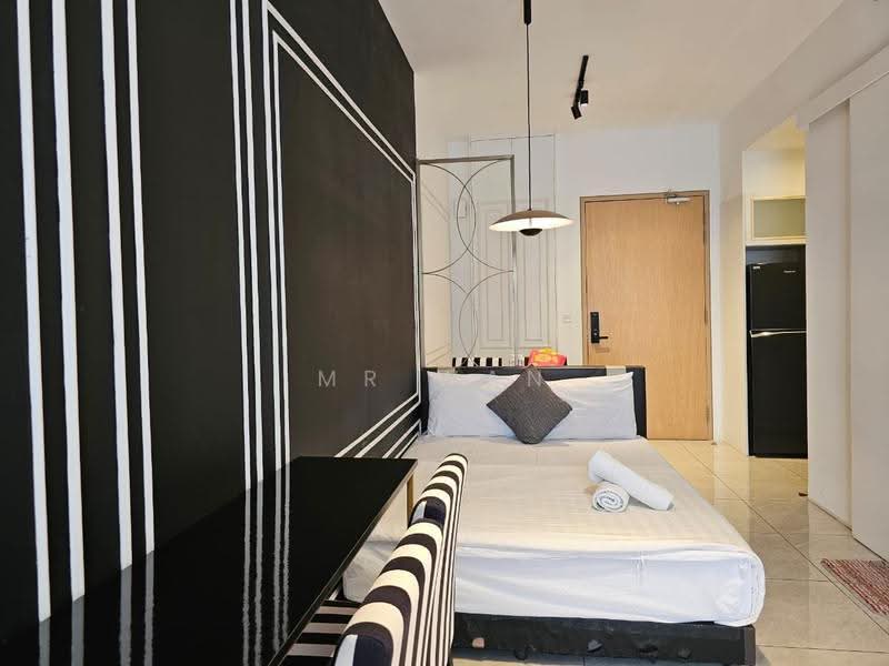 Kediaman Servis untuk Dijual di Axon - Mr Wan - Bedroom - PropertyGuru.com.my