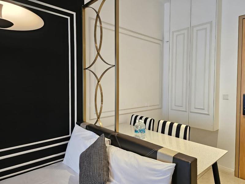 Kediaman Servis untuk Dijual di Axon - Mr Wan - Bedroom - PropertyGuru.com.my