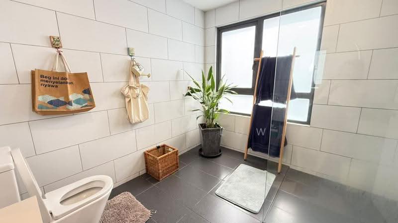 Rumah Teres 3-Tingkat untuk Dijual di Tamansari (Rawang) - Alice Low - Bathroom - PropertyGuru.com.my