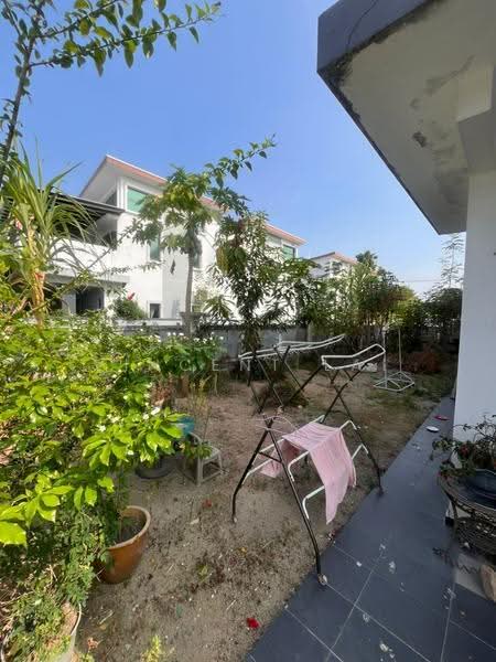 2-storey Terraced House for Sale in Taman Bestari Indah (Ulu Tiram) - Vincent Lai - Exterior - PropertyGuru.com.my