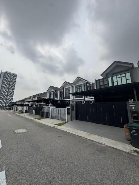Rumah Teres 2-Tingkat untuk Disewa di Johor Bahru (Johor) - Ivan Lo - PropertyGuru.com.my