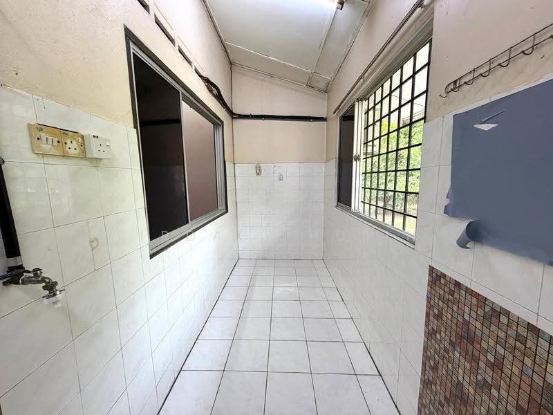 1-storey Terraced House for Sale in Taman Muhibbah (Kajang) - Firdaus Husin - Interior - PropertyGuru.com.my