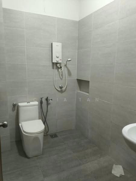 Terraced House for Rent in Usj 2 (Subang Jaya) - Celia Tan - Bathroom - PropertyGuru.com.my