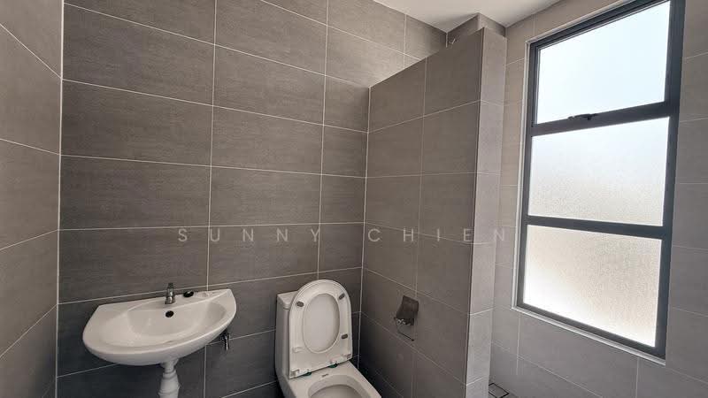 Rumah Berkembar untuk Dijual di Kajang (Selangor) - Sunny Chien - PropertyGuru.com.my