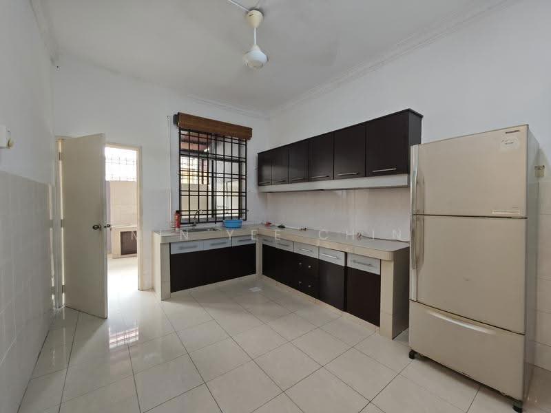Rumah Teres 2-Tingkat untuk Dijual di Taman Bertam Perdana (Bertam) - Min Yee Chin - Kitchen - PropertyGuru.com.my