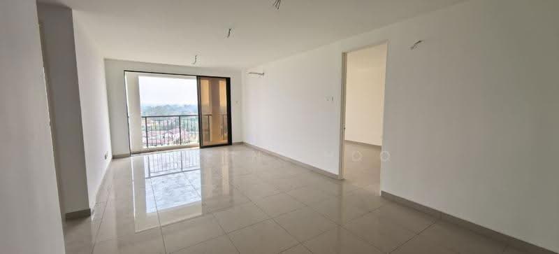 Kondominium untuk Dijual di Upper East @ Tiger Lane - Qazin Khoo - Living Room - PropertyGuru.com.my