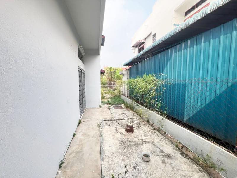 Rumah Berkembar untuk Disewa di Teluk Intan (Perak) - Kevin Chai - Side Land - PropertyGuru.com.my