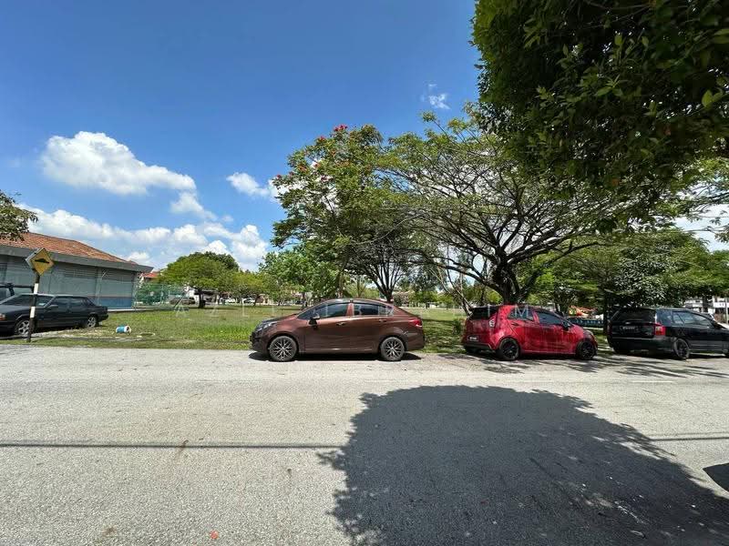 2-storey Terraced House for Sale in Taman Putra Perdana (Puchong) - Azli Ibrahim - Exterior - PropertyGuru.com.my