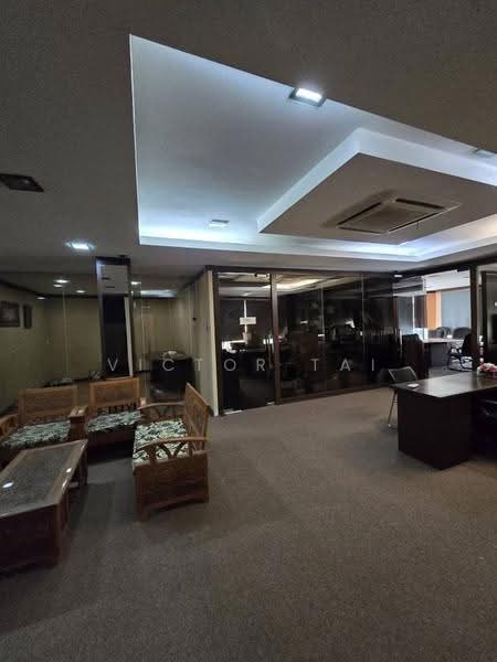 Shop for Sale in Tampoi (Johor) - Victor Tai - Interior - PropertyGuru.com.my