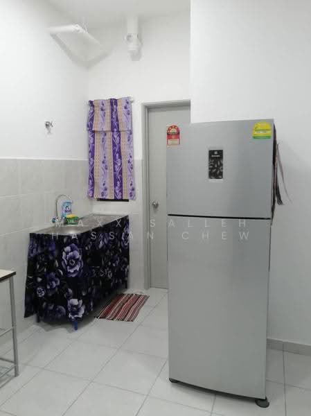 Service Residence for Rent at Residensi Mutiara Kajang 2 - Maxx Salleh Hassan Chew - Kitchen - PropertyGuru.com.my