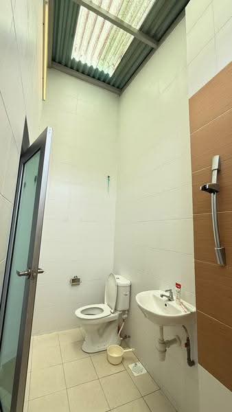 Condominium for Sale at The Seed Taman Sutera Utama - Vic Lim - Bathroom - PropertyGuru.com.my