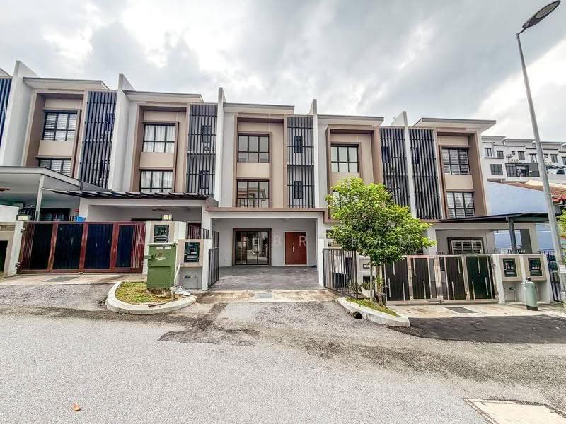 Rumah Teres 3-Tingkat untuk Dijual di Gombak (Selangor) - Azli Ibrahim - Exterior - PropertyGuru.com.my