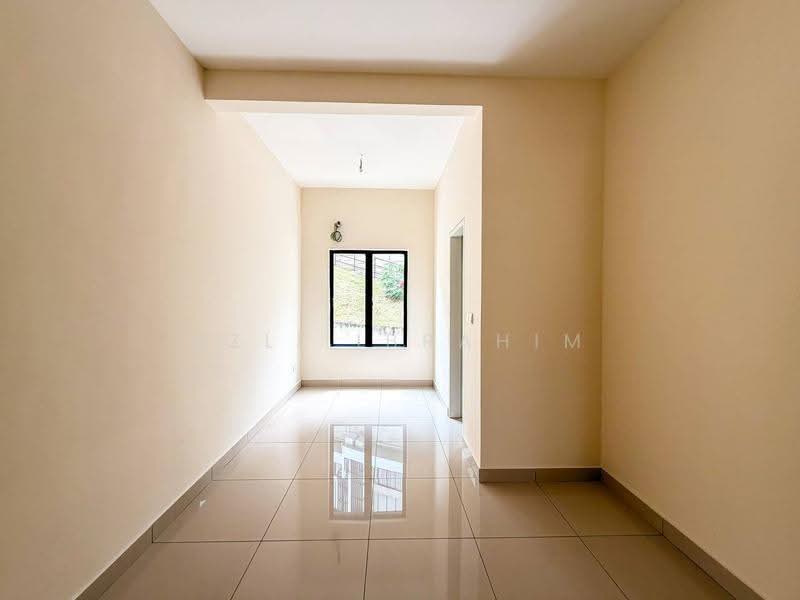 Rumah Teres 3-Tingkat untuk Dijual di Gombak (Selangor) - Azli Ibrahim - Interior - PropertyGuru.com.my
