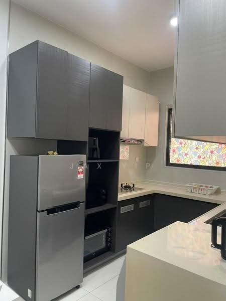 Condominium for Rent at Royal Strand @ Country Garden Danga Bay - Jax Yip - Kitchen - PropertyGuru.com.my