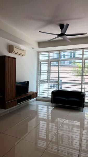 Pangsapuri untuk Disewa di Central Residence @ Sungai Besi - Jovane Por - Living Room - PropertyGuru.com.my