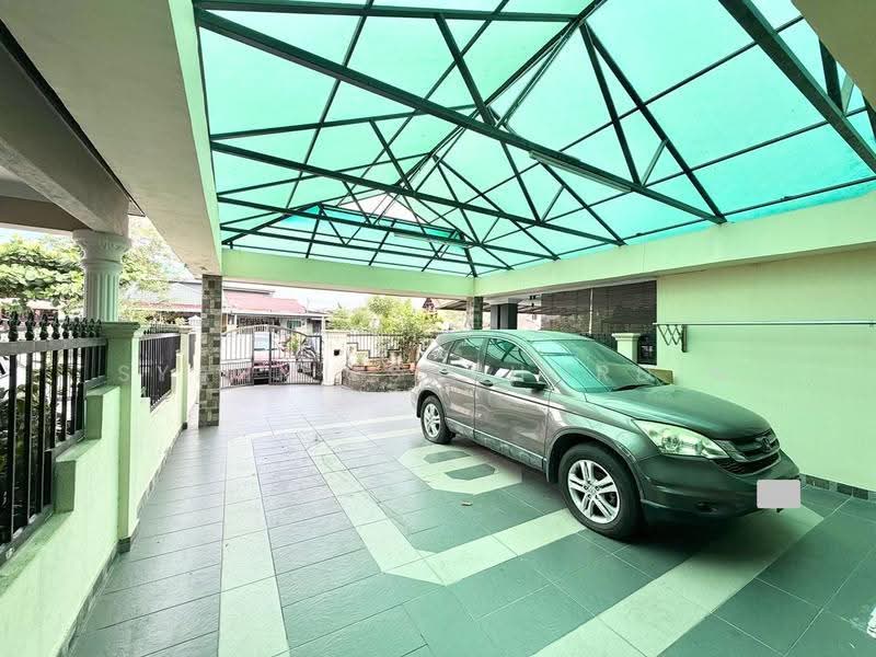 2-storey Terraced House for Sale in Kelana Jaya (Petaling Jaya) - Syahmi Shahordin - Exterior - PropertyGuru.com.my