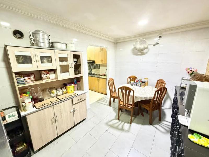 2-storey Terraced House for Sale in Kelana Jaya (Petaling Jaya) - Syahmi Shahordin - Kitchen - PropertyGuru.com.my