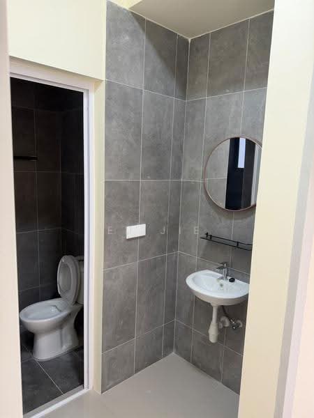 Service Residence for Rent at D'Sini Residences - Eu Jie - Bathroom - PropertyGuru.com.my