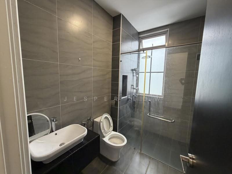 Rumah Kluster untuk Disewa di Taman Ekoflora (Johor Bahru) - Jesper Low - Bathroom - PropertyGuru.com.my